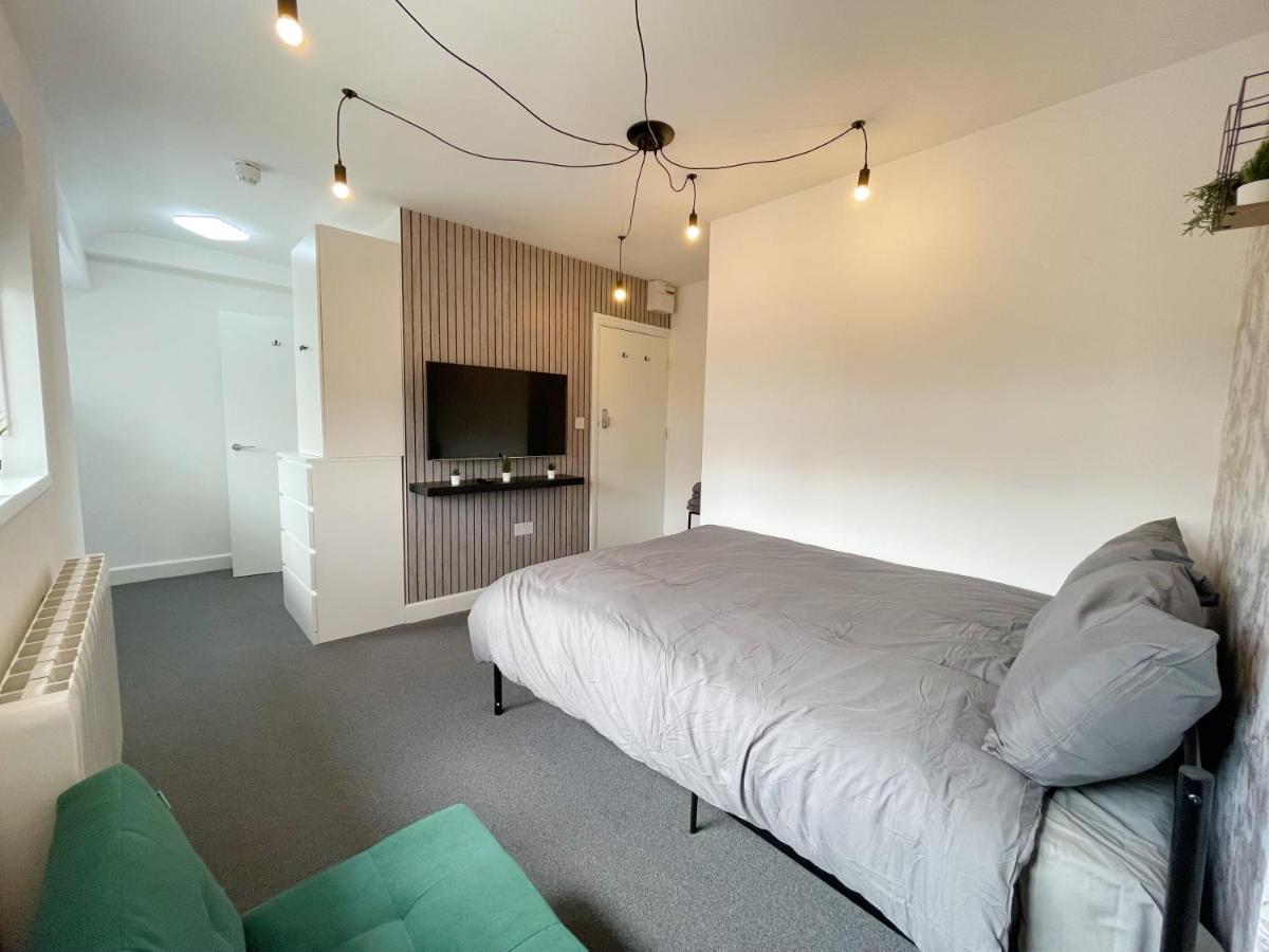 Cosy Bright Studio Apartment Close To Wembley Stadium Лондон Екстер'єр фото
