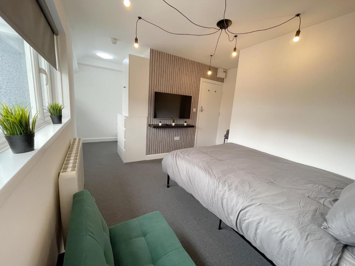 Cosy Bright Studio Apartment Close To Wembley Stadium Лондон Екстер'єр фото