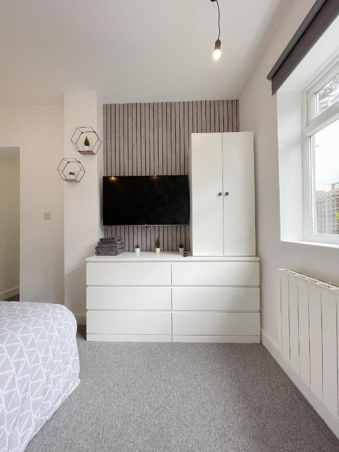 Cosy Bright Studio Apartment Close To Wembley Stadium Лондон Екстер'єр фото